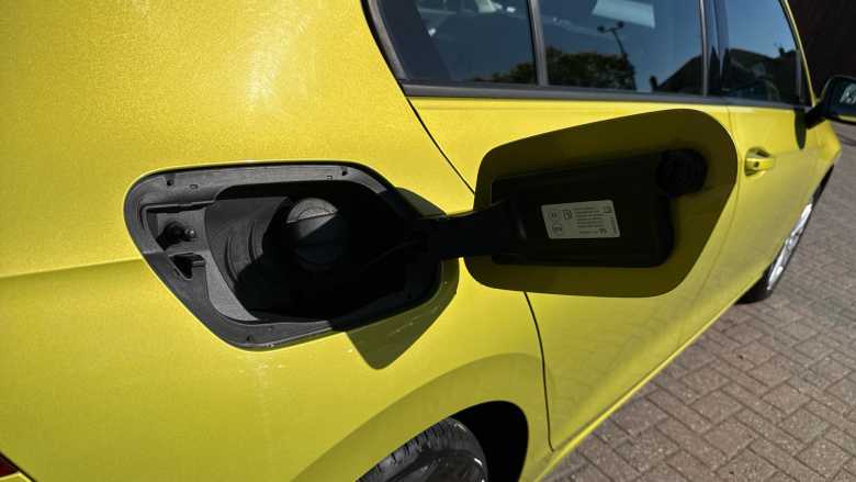 Volkswagen Golf 1.5 eTSI 150 Life 5dr DSG Petrol Hatchback